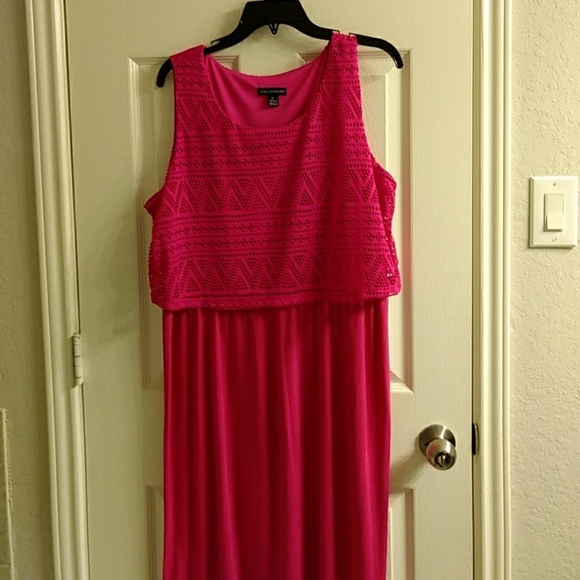 Nina Leonard Dresses & Skirts - Cco Lace overlay dress nwot